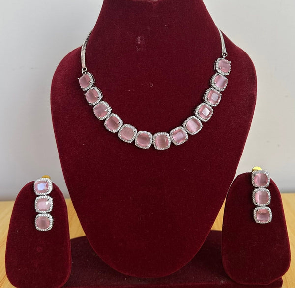AD Necklace Set